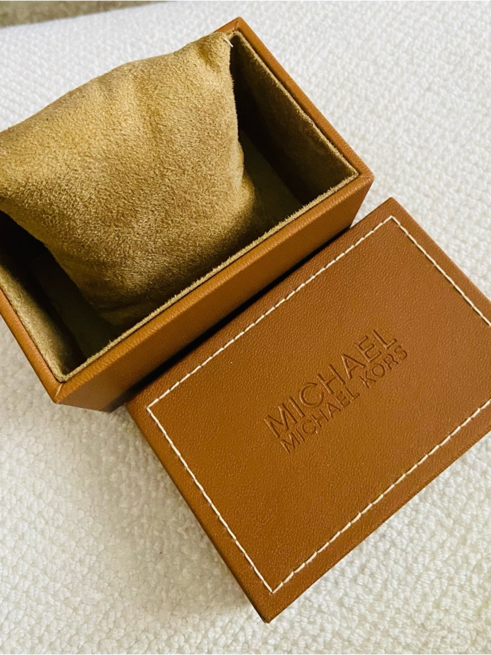 MICHAEL KORS Leather Watch Case (empty)